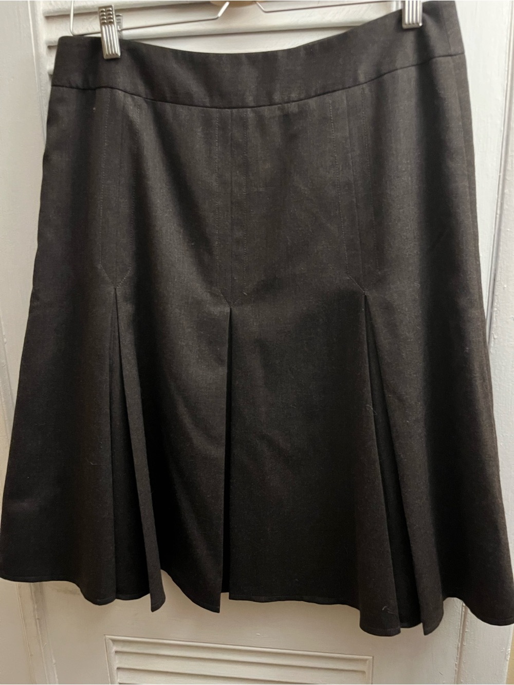 Ann Taylor Loft Women's Brown Pleated Wool Skirt Fully Lined Size 10 Side Zip